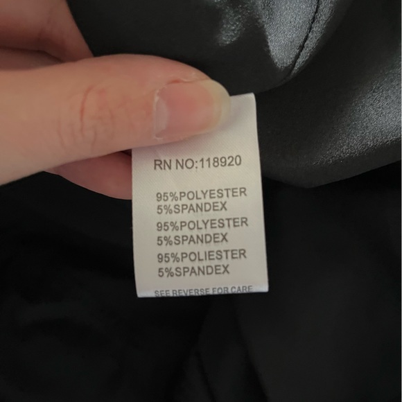 Black and Red Dress - Picture 8 of 10